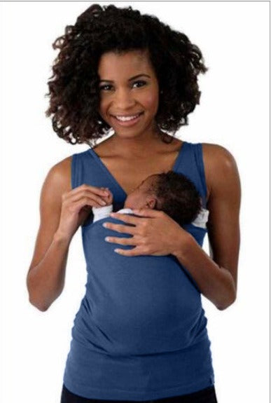 Practical unisex baby carrier t-shirt, a comfortable hands-free solution for parents with newborns & infants.