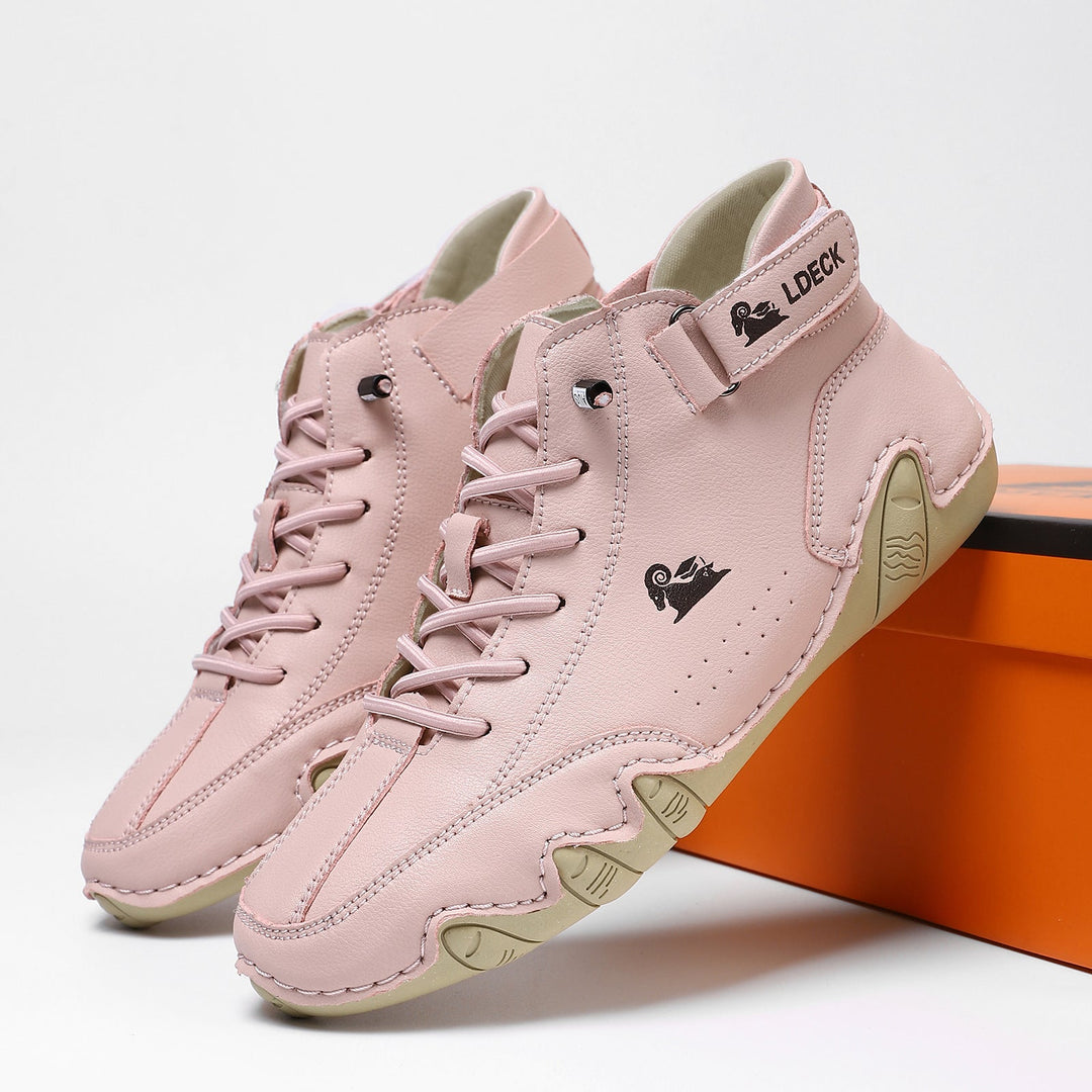 Comfortable leather barefoot shoes, unisex, with a flexible design for natural movement.
