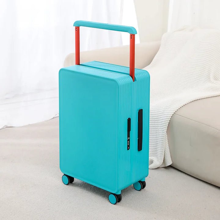 Spacious & durable PP hardshell suitcase, Dublin, for vacation or business travel. Reliable checked bag.