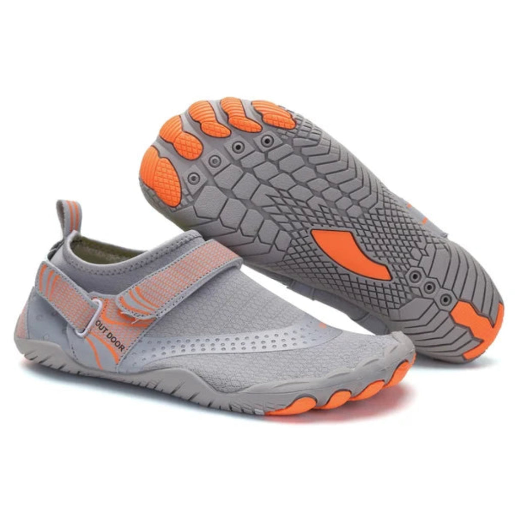 Ergonomic barefoot aquatic shoes, black, for men and women, perfect for water sports