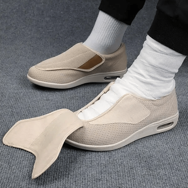 Orthopedic diabetic walking shoes, extra wide for comfort, perfect for sensitive feet.