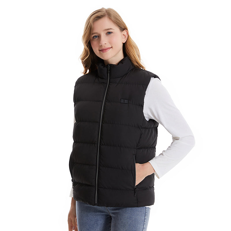 Sleek black unisex heated jacket, adjustable warmth, water-repellent, a modern solution for cold weather.
