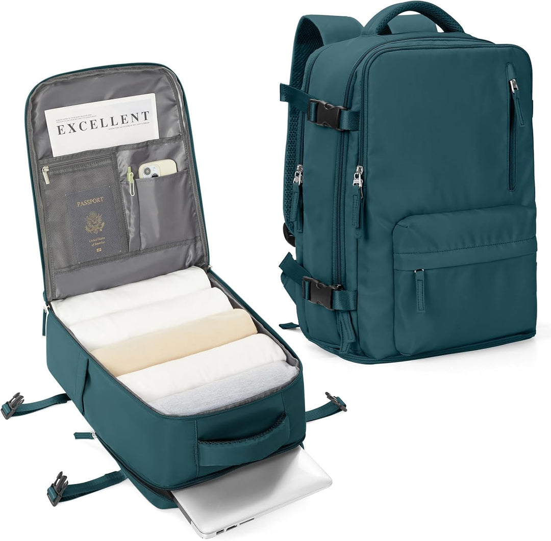 Functional unisex laptop bag with several compartments & an adjustable shoulder strap for optimal organization.