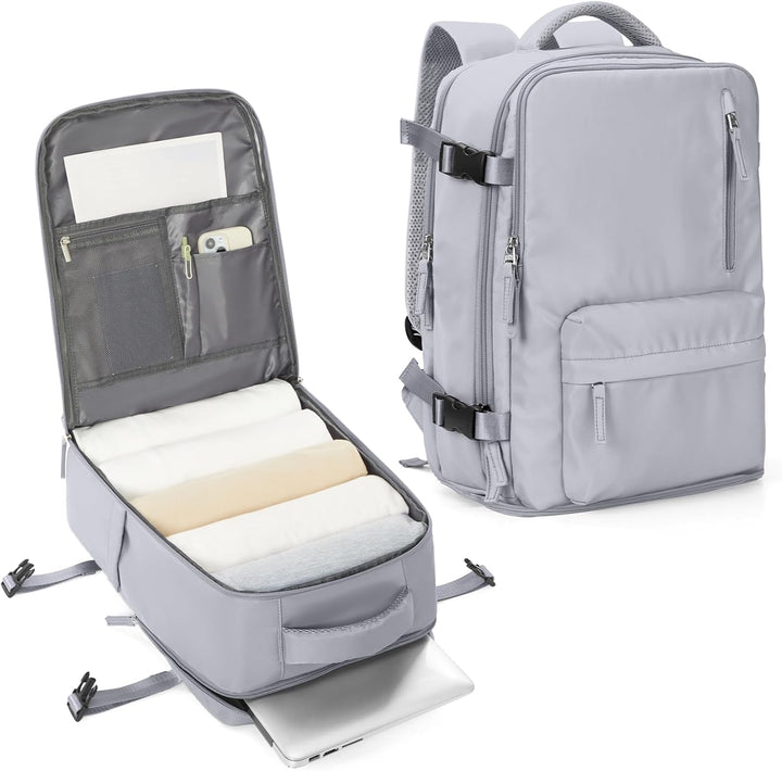 Spacious unisex laptop messenger bag featuring multiple compartments & an adjustable strap for daily use.