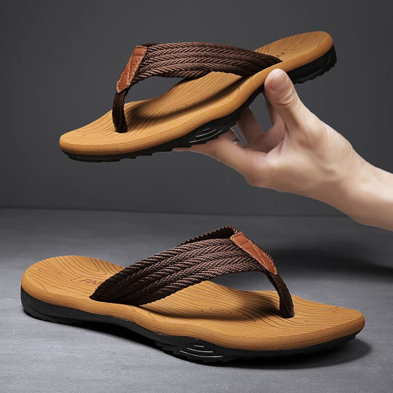 Casual unisex footwear: orthopedic slippers with advanced arch support for pain relief.