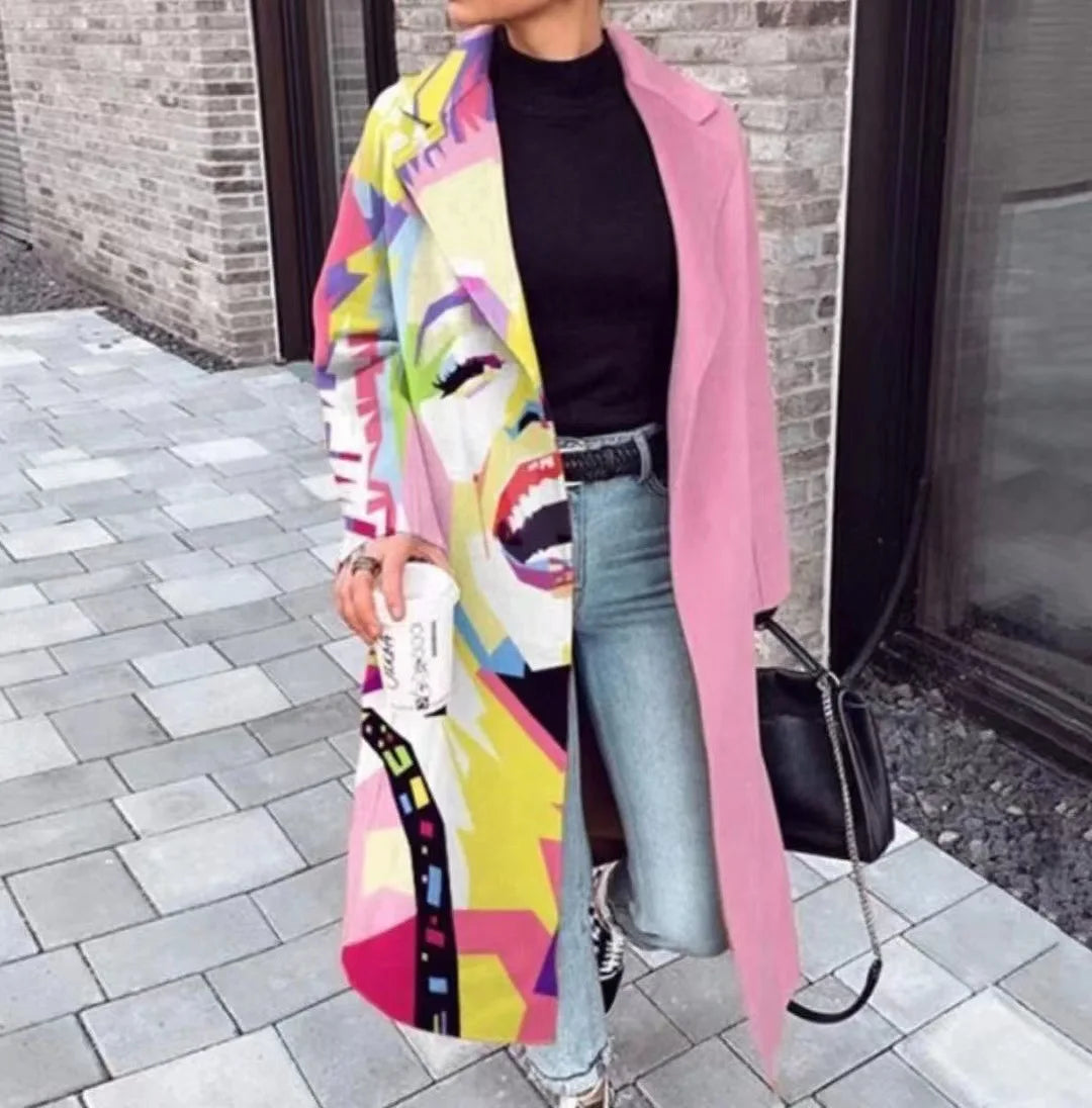 Comfortable and stylish oversized coat, an essential unisex piece for versatile fashion.