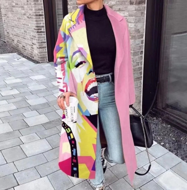 Comfortable and stylish oversized coat, an essential unisex piece for versatile fashion.