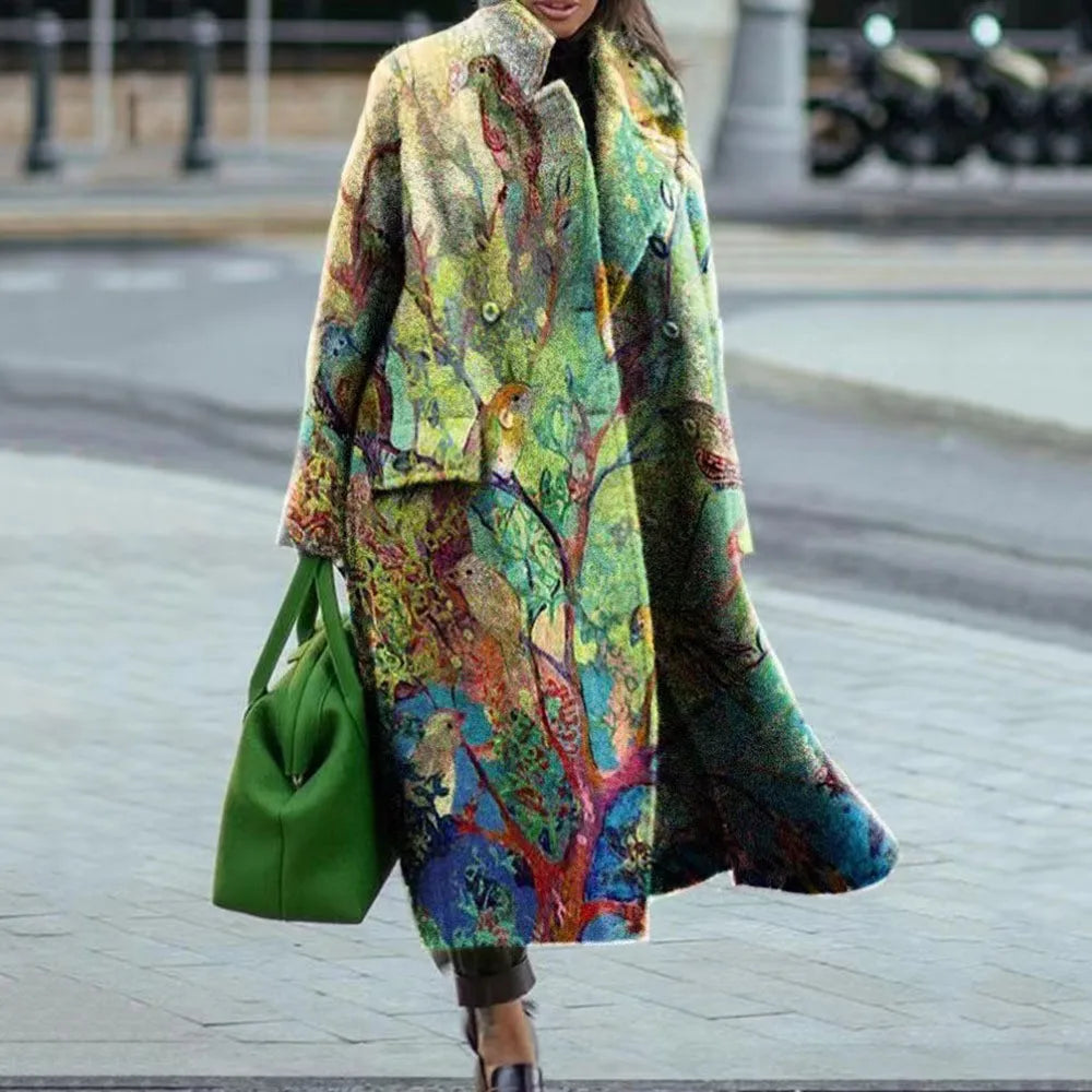 Trendy oversized unisex outerwear, combining comfort and chic style for any season.