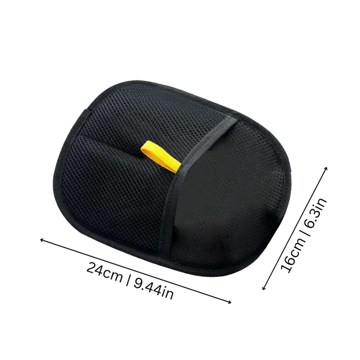 Efficient pet hair remover glove, ideal for quick fur removal during grooming & home cleaning.