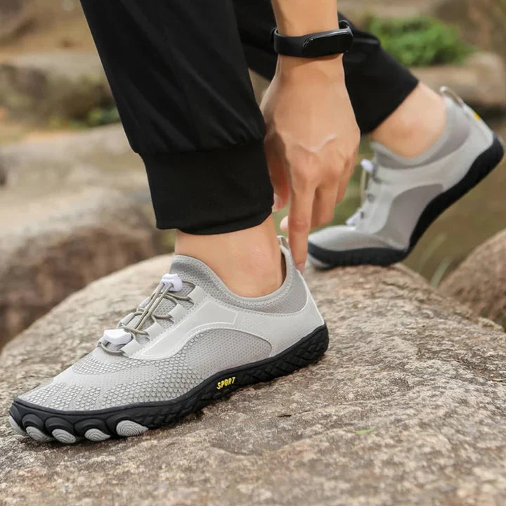 New unisex water shoes, quick-drying for swimming, hiking, and athletic activities.