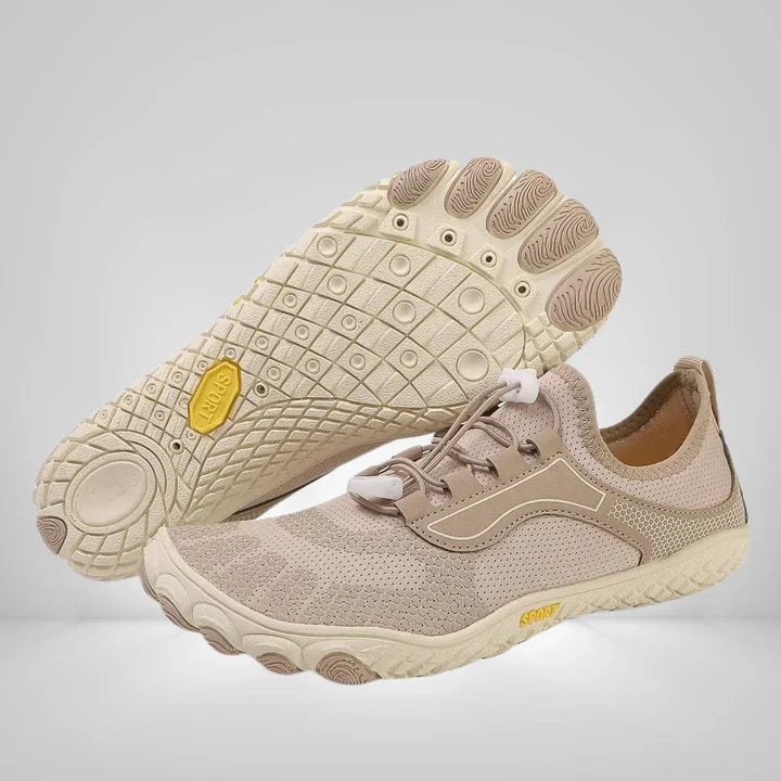 Breathable aqua shoes for hiking, featuring a quick-drying design for all genders.
