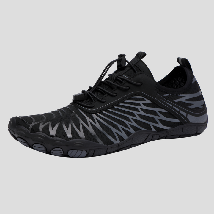 Slip-on aquatic footwear, quick-drying swim shoes for men and women
