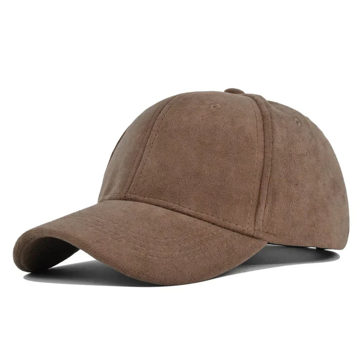 Casual retro snapback hat, unisex design, perfect fashion accessory for urban wear.