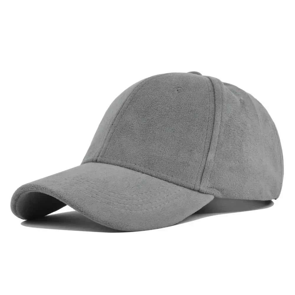 Streetwear baseball cap, unisex, adjustable fit, embodying retro urban fashion.