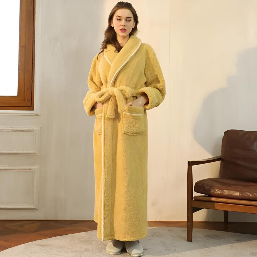 Unisex comfort robe in soft fleece, great for cozy mornings and lounge wear