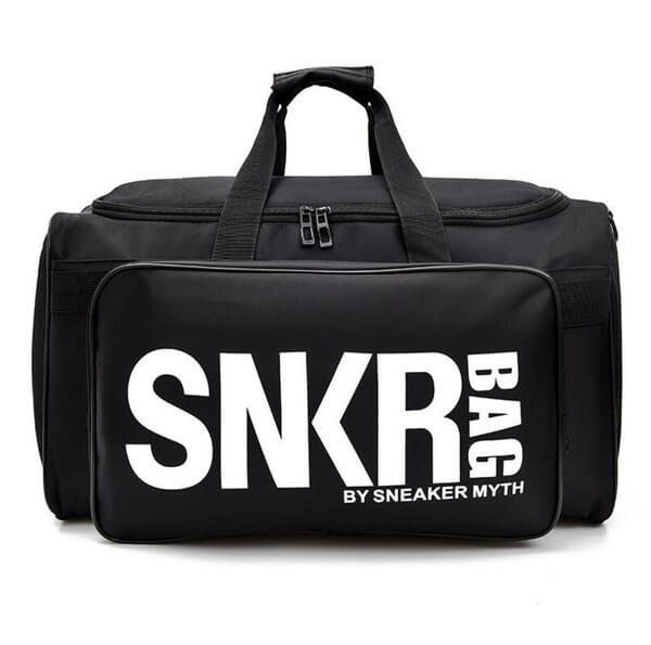 Organize your gear with this water-resistant sneaker duffel bag. Adjustable internal dividers.
