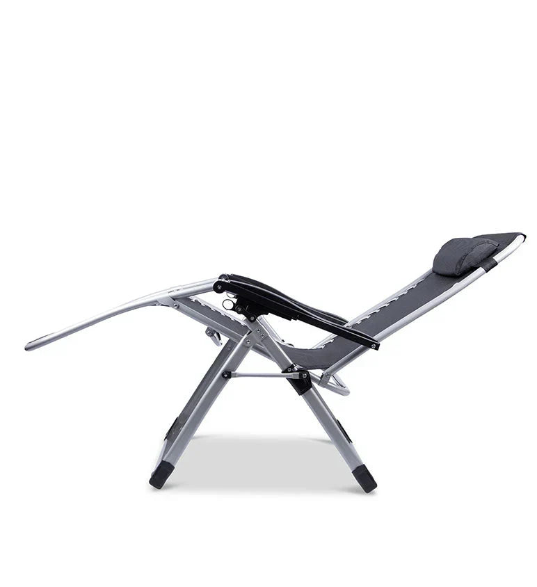 Unisex folding patio chair, zero gravity design, excellent for outdoor lounging.