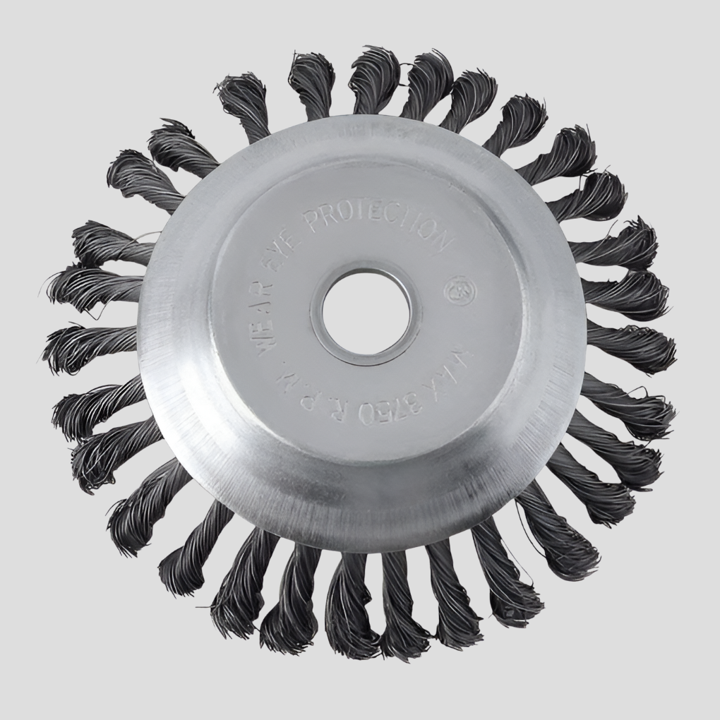 Carbon steel weed trimmer brush head, essential garden tool for tough weeds