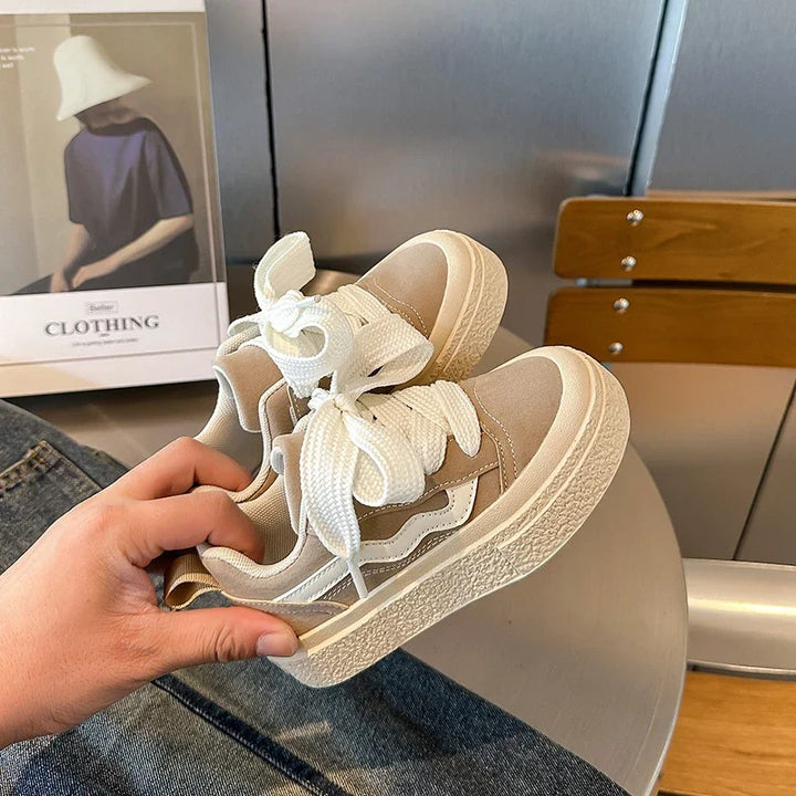 Ergonomic kids' everyday wear sneakers, ensuring maximum comfort and support for growing, active feet.