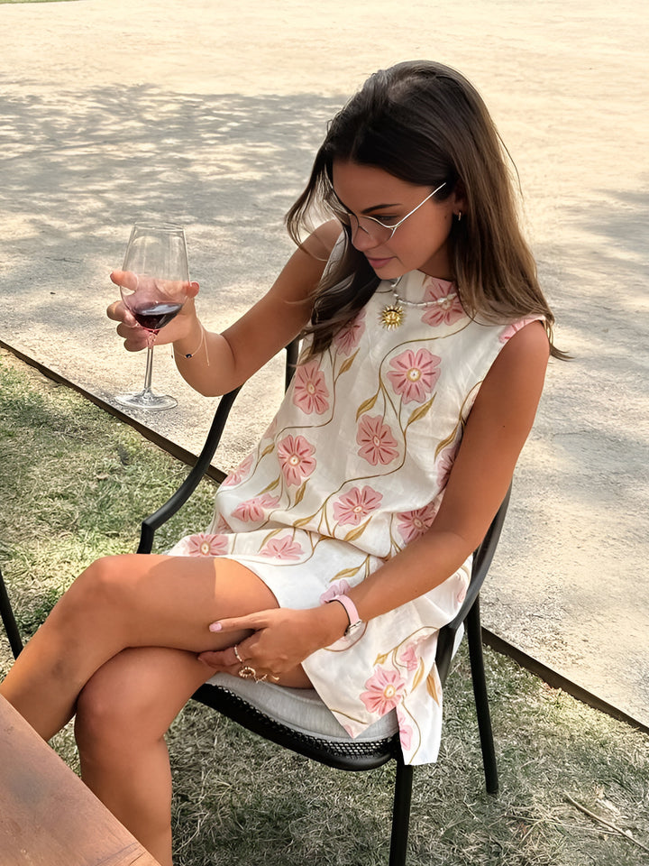Women's A-Line sleeveless summer dress, elegant floral pattern, perfect for casual spring & vacation wear.