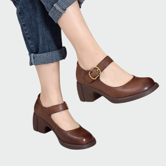 Elegant women's shoes: Mary Jane style, chunky heel, secure buckle fastening