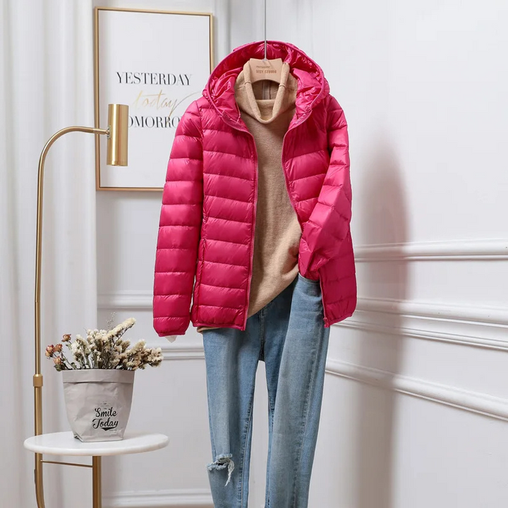 Women's white lightweight hooded puffer jacket, perfect zip-up coat for keeping warm