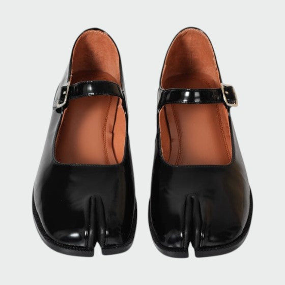 Stylish women's Mary Jane shoes with a split toe and buckle, offering a modern twist on classic footwear.