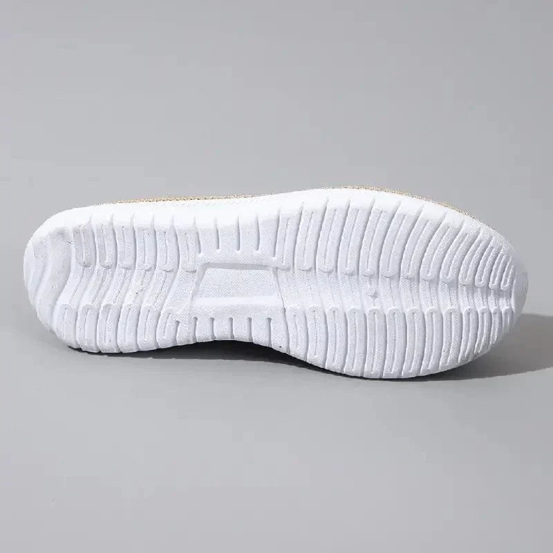 Breathable gray women's casual shoes, perfect for walking and comfortable everyday wear