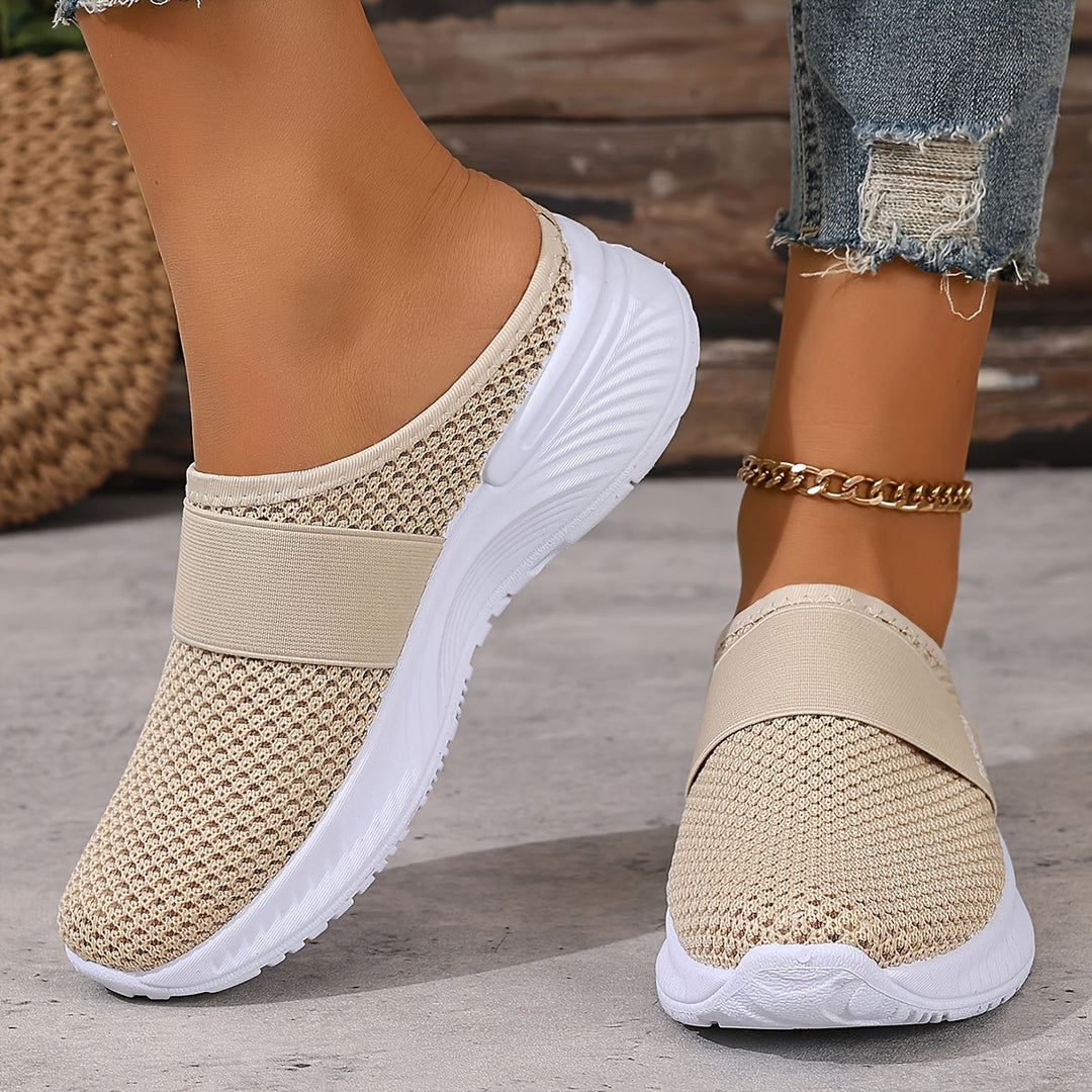 Casual women's breathable slip-on mesh sneakers, great for summer walking.