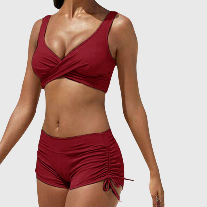 Women's two-piece camouflage swimsuit, ideal for beach holidays and poolside lounging