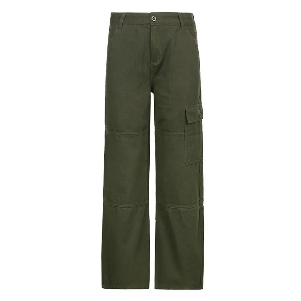 Relaxed fit women's cargo pants, a versatile and chic option for everyday comfort.