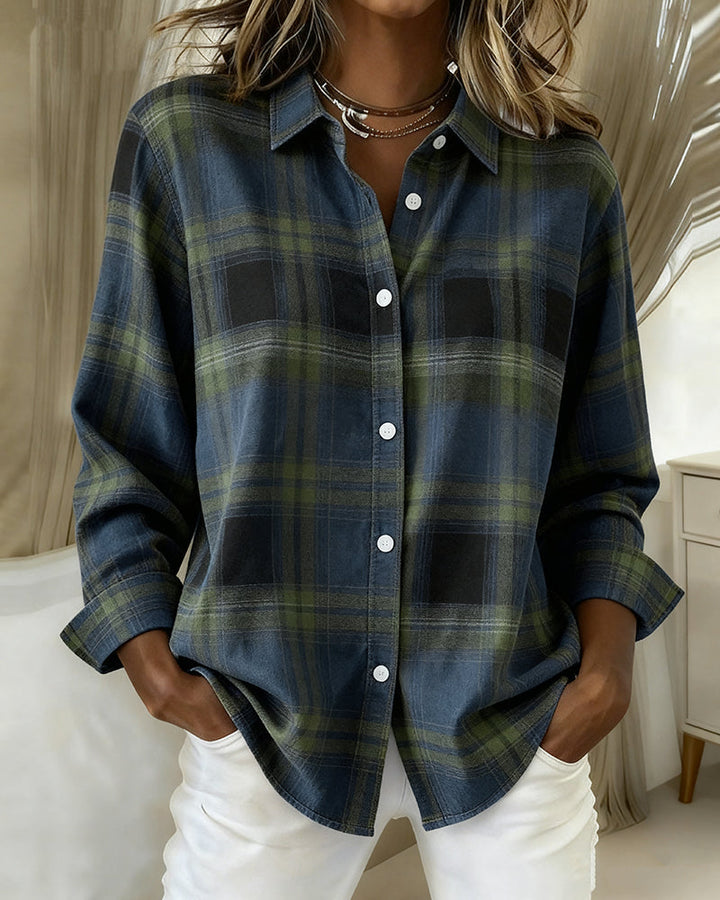 Casual women's checked shirt with long sleeves & notched lapel. Perfect ladies' blouse for everyday style.