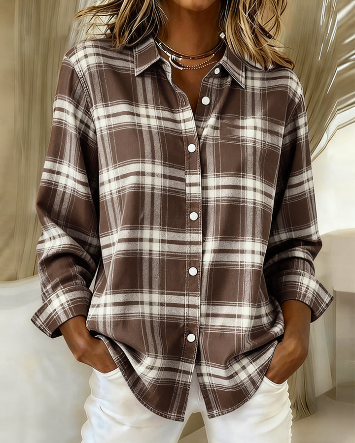 Comfortable long sleeve checked shirt for women, featuring a stylish notched lapel, great for casual autumn wear.