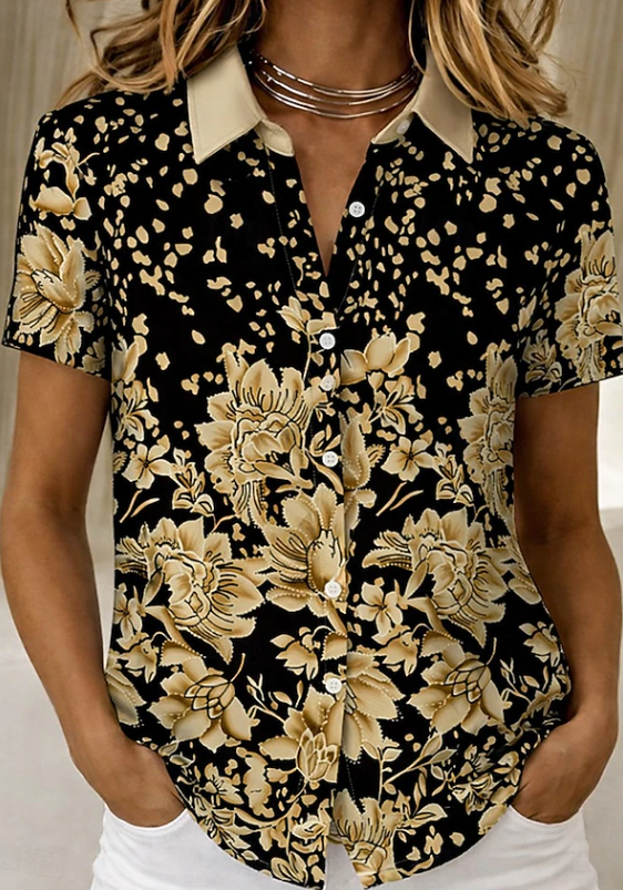 Casual women's floral print button-up shirt with short sleeves, great for everyday style.