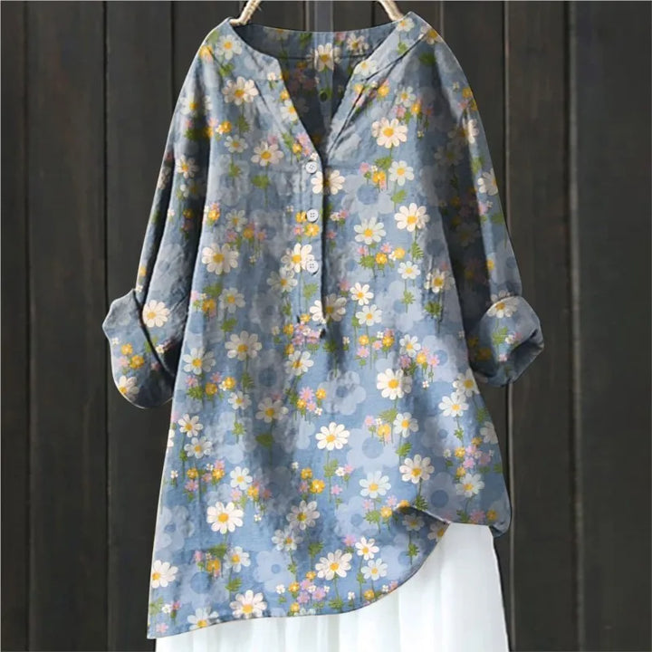 Comfortable women's floral print blouse, a stylish casual top for spring and summer days.