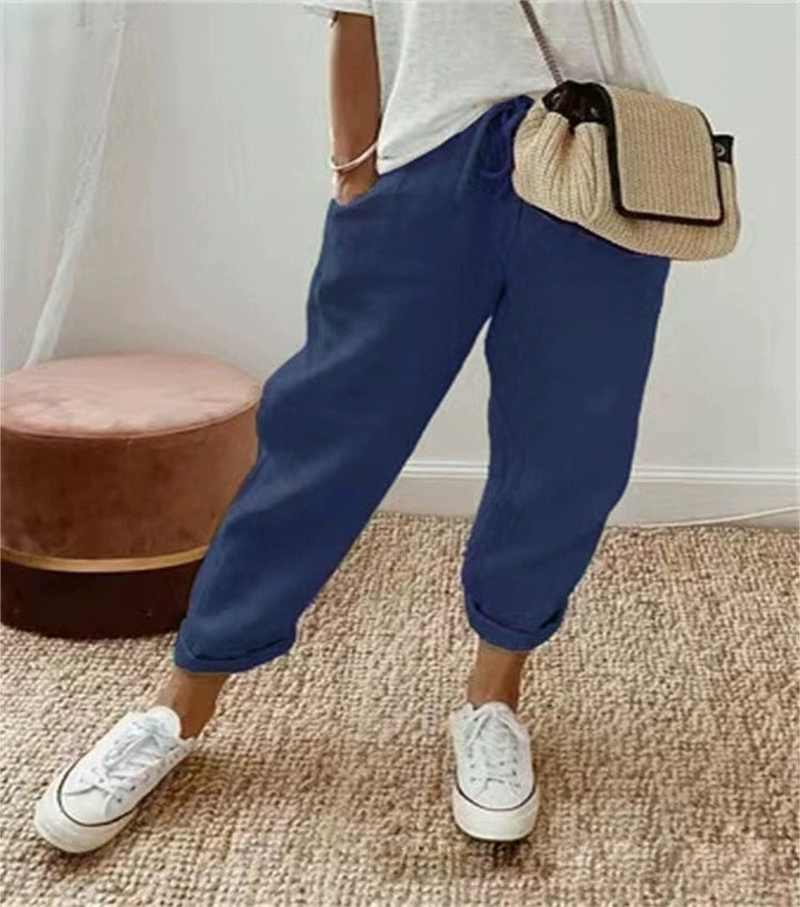 Everyday comfortable women's chino pants with an easy elastic waist for ultimate wearability.