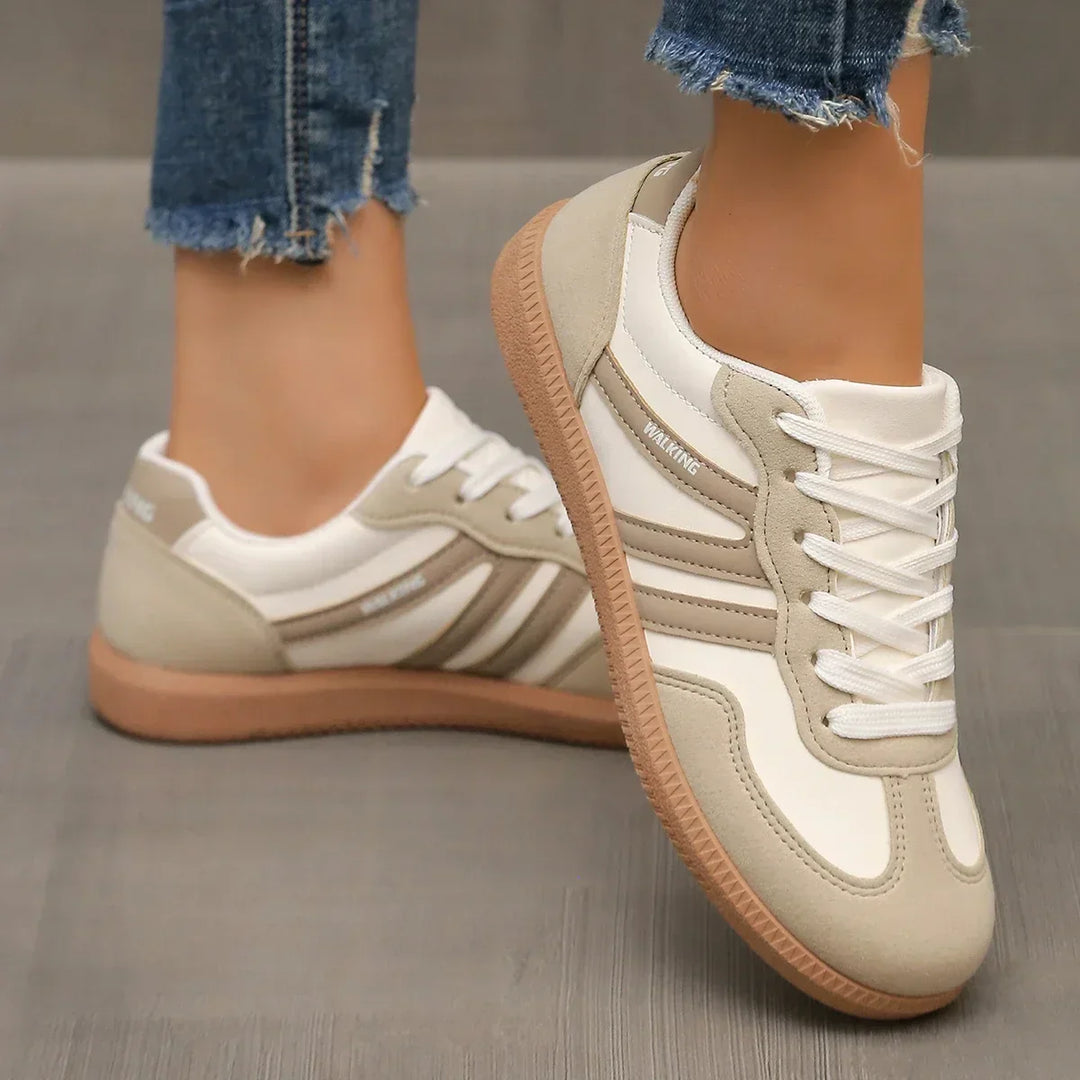 Chic women's leopard print lace-up sneakers, perfect for walking and fashion