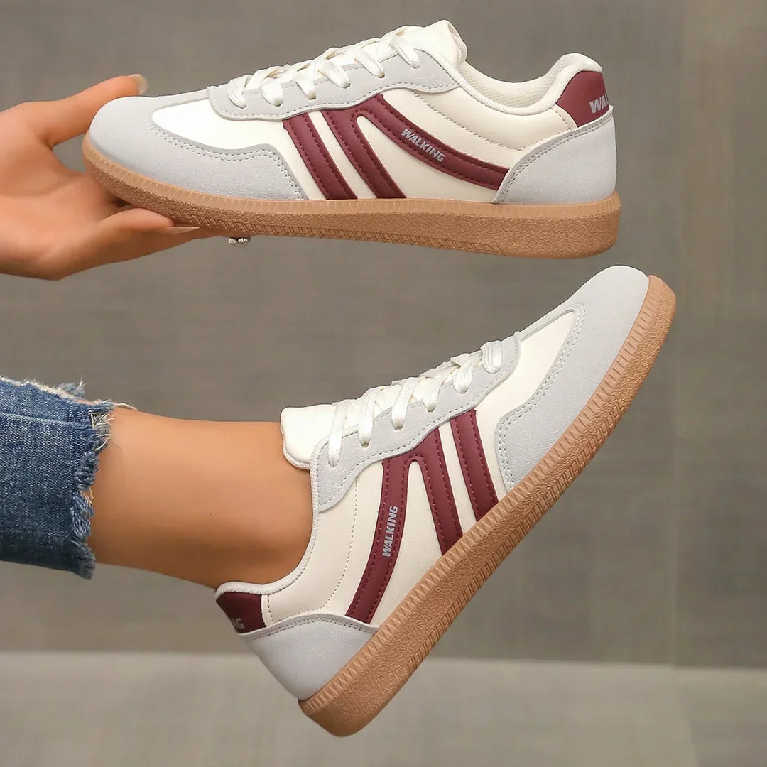 Comfortable women's casual sneakers with stylish leopard print and lace-up design