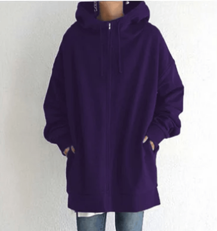 Women's casual hooded jacket with deep pockets, practical for everyday essentials