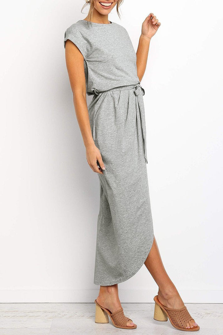 Comfortable casual women's midi dress with a stylish tie waist, summer ready.