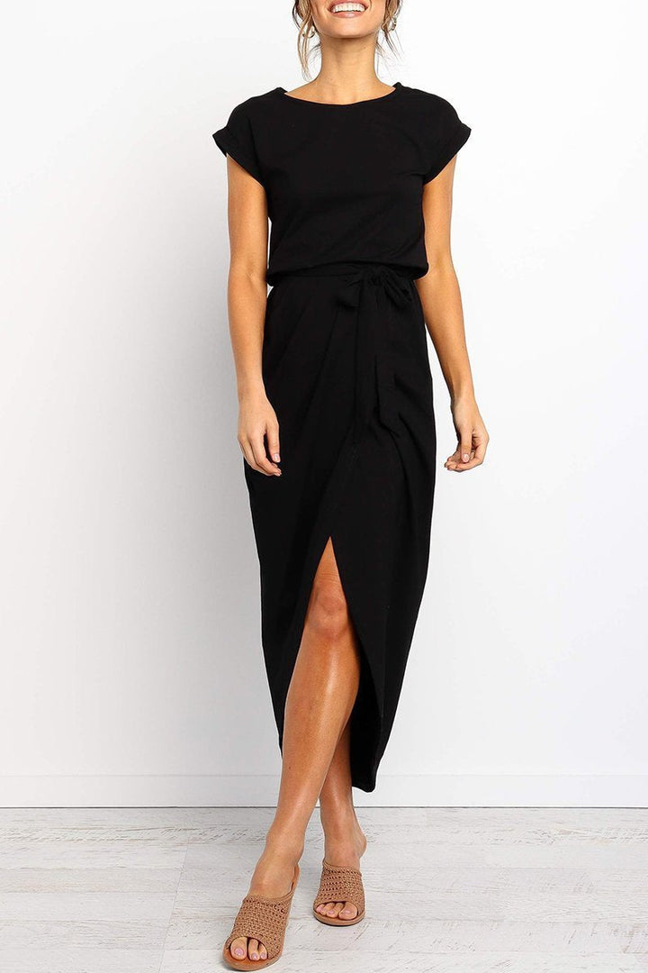 Chic women's casual midi dress, featuring a flattering tie waist, for summer.