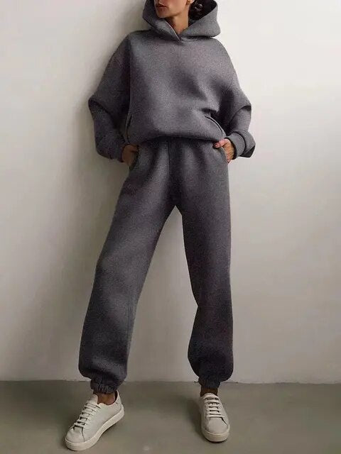 Comfortable women's two-piece loungewear set, close-up of fabric texture, perfect for spring.