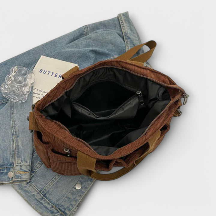 Spring/summer women's shoulder bag, light and versatile.