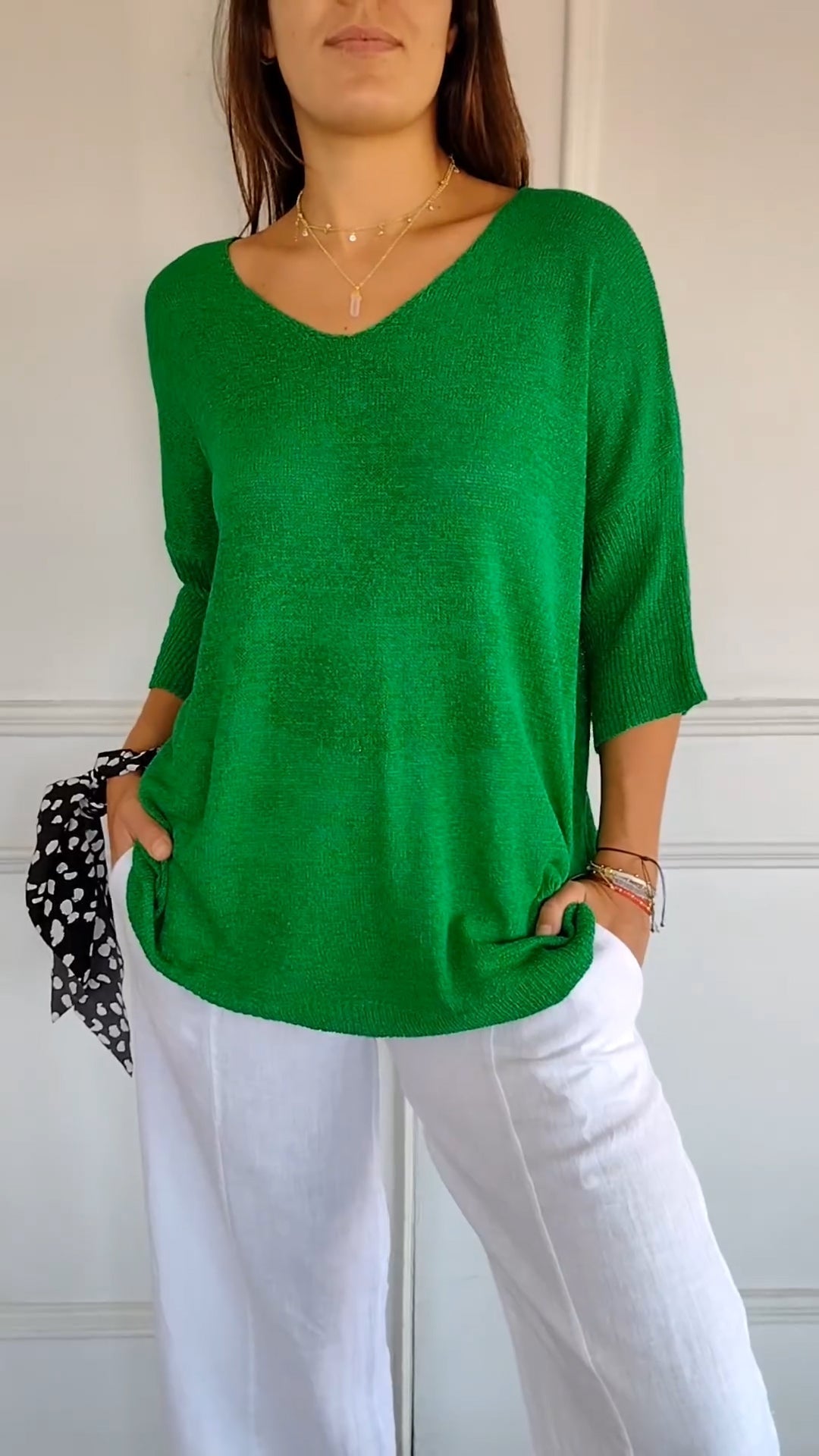 Women's casual v-neck blouse, a relaxed fit long sleeve pullover for everyday comfort