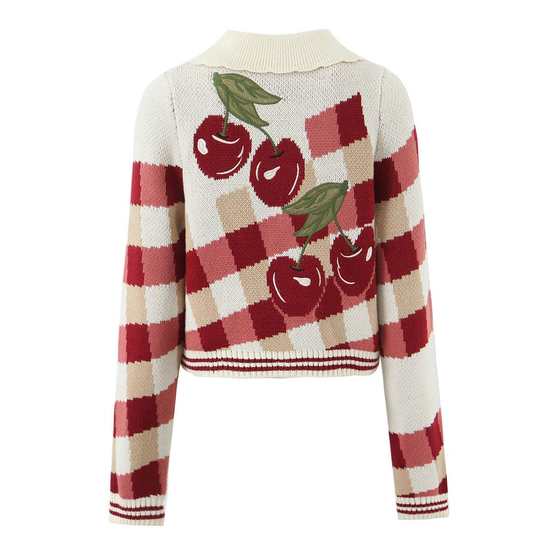 Women's cropped floral print jacket, a cheerful and elegant outerwear piece for spring and summer.