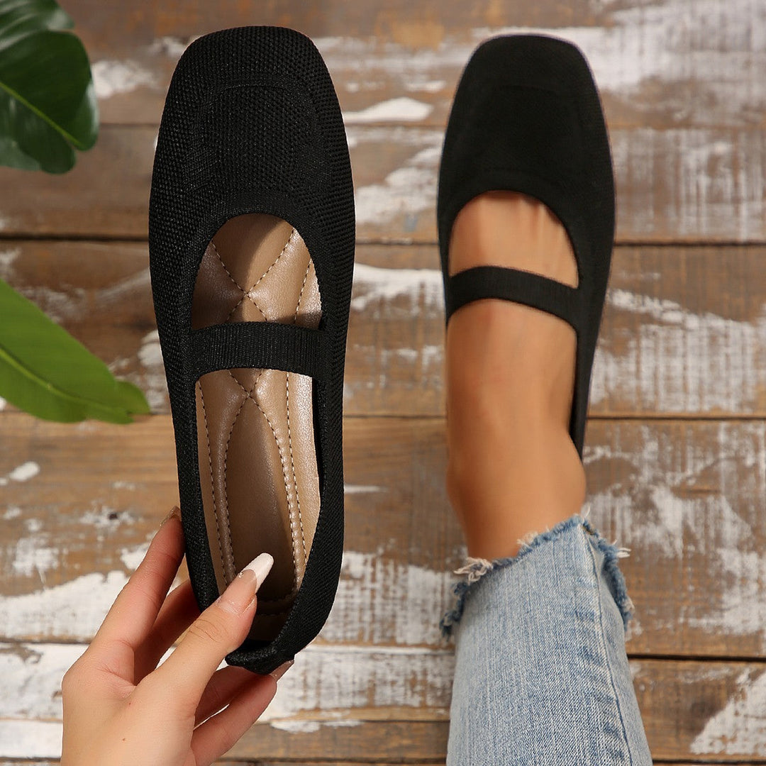 Women's cheerful Mary Jane ballerinas with smiling face detail, perfect for everyday comfort and casual wear.