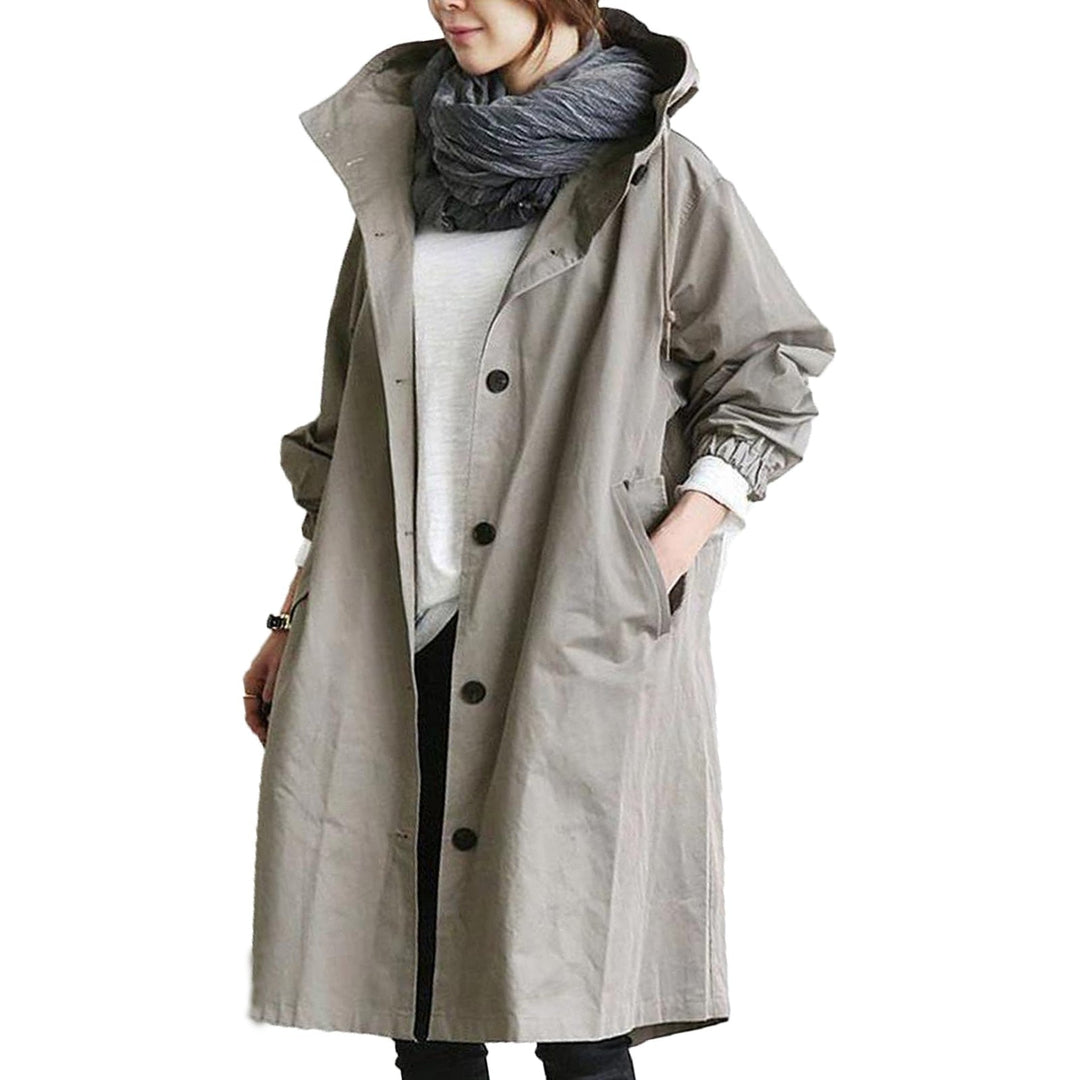 Elegant women's trench coat, chic and casual outerwear for everyday style