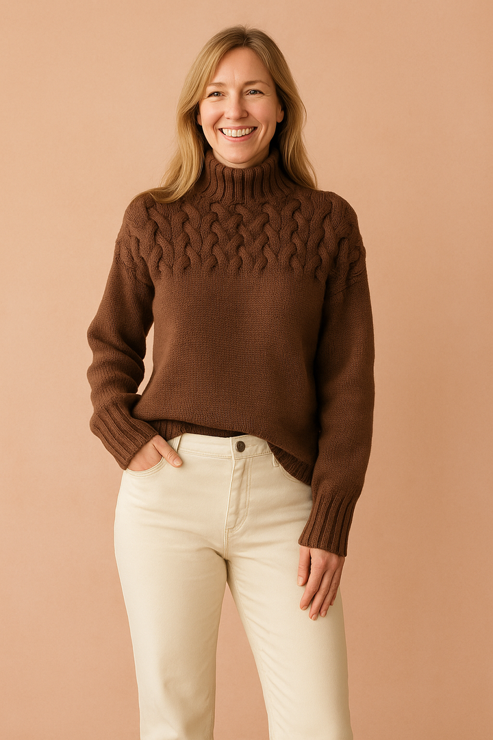 Fashionable women's patterned stand-up collar sweater, a cozy long-sleeve top for elegant casual winter style.
