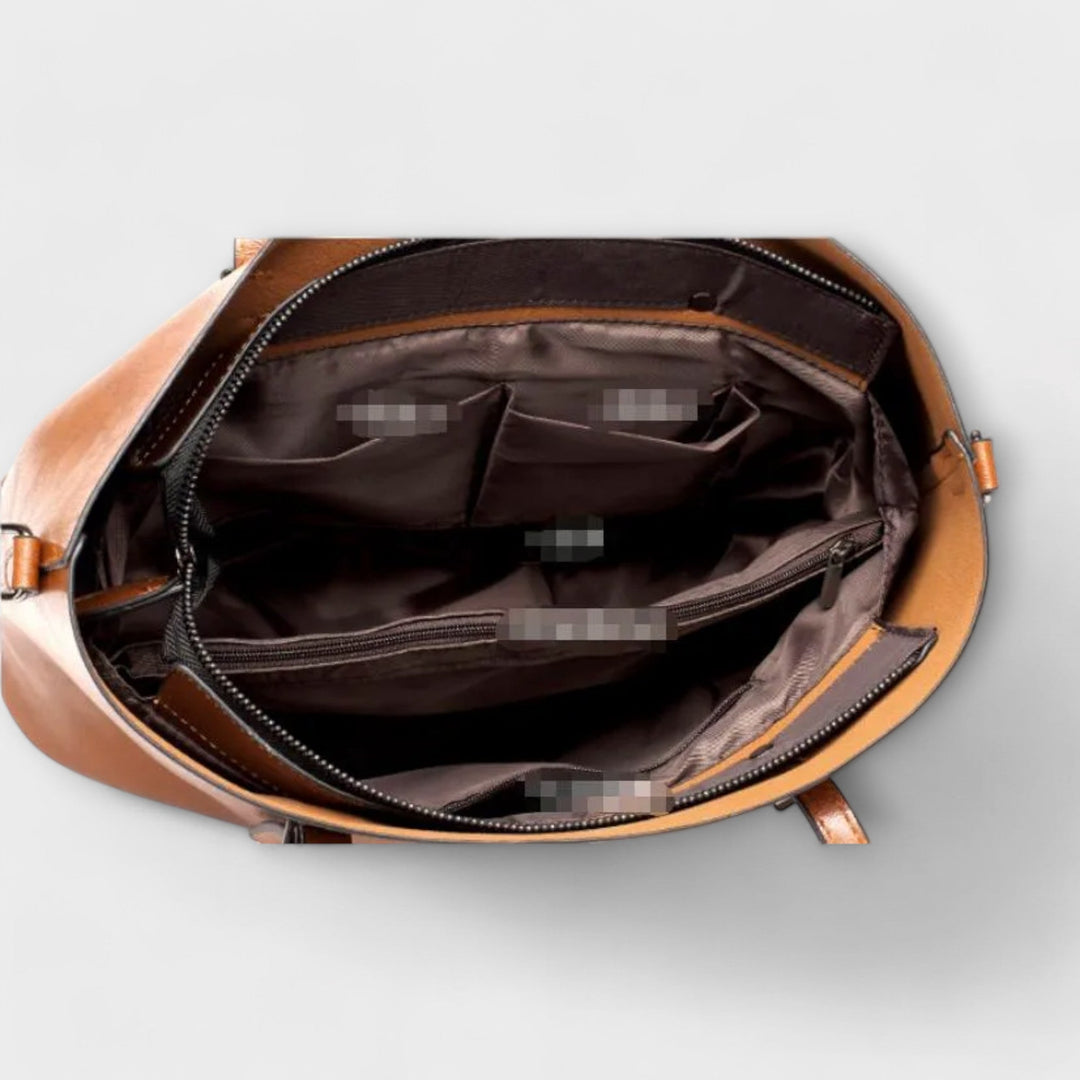 Stylish women's messenger bag, perfect for daily use