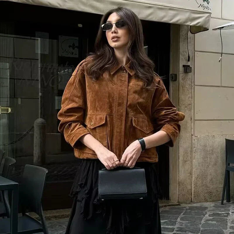 Women's classic streetwear jacket, black, with large front pockets, perfect casual outerwear for fall.